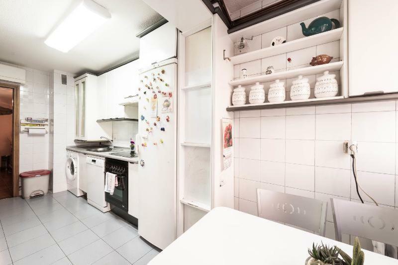 Vivienda Familiar Con Jardin Junto A Ifema Apartment Madrid Bagian luar foto
