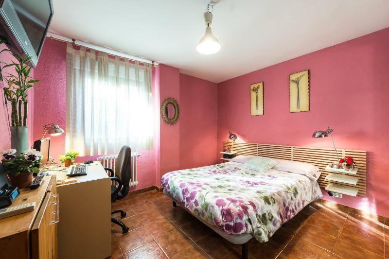 Vivienda Familiar Con Jardin Junto A Ifema Apartment Madrid Bagian luar foto