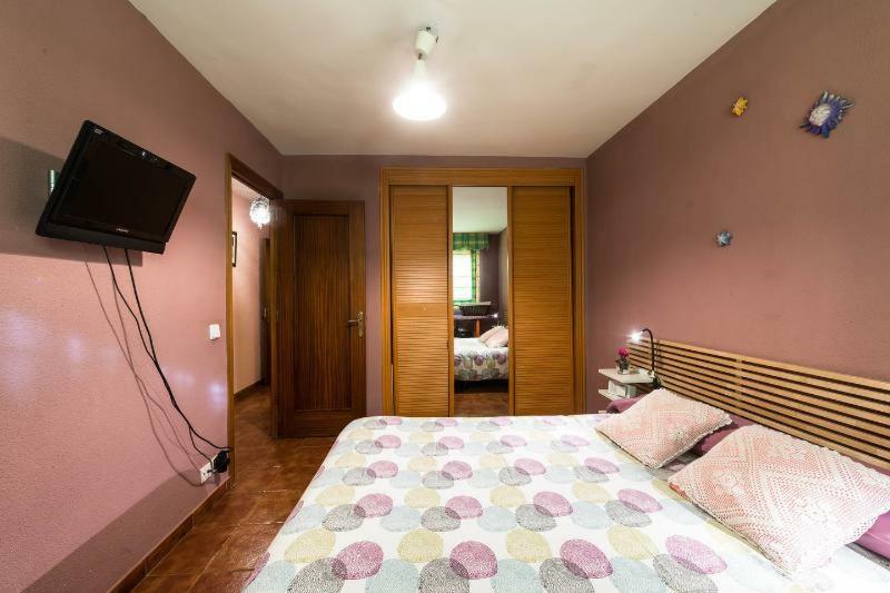 Vivienda Familiar Con Jardin Junto A Ifema Apartment Madrid Bagian luar foto