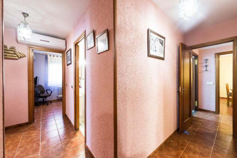 Vivienda Familiar Con Jardin Junto A Ifema Apartment Madrid Bagian luar foto