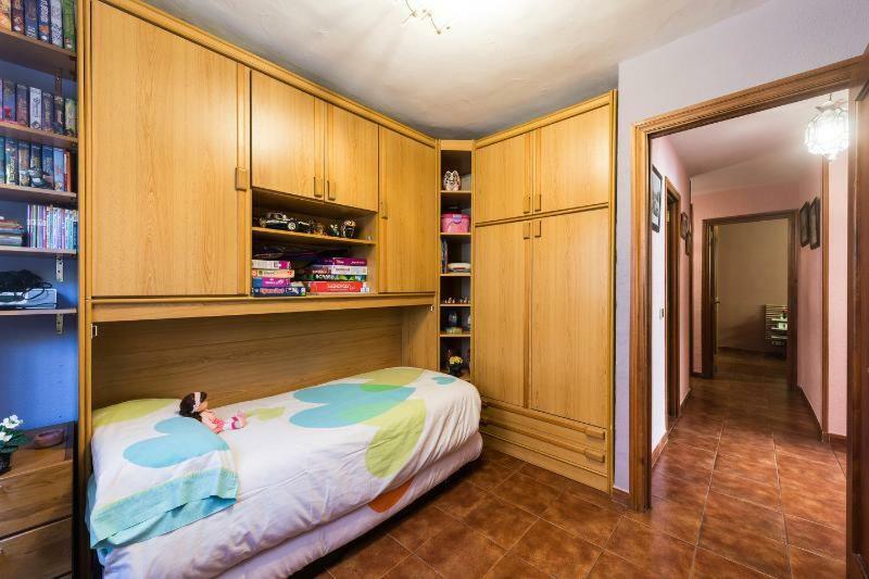 Vivienda Familiar Con Jardin Junto A Ifema Apartment Madrid Bagian luar foto